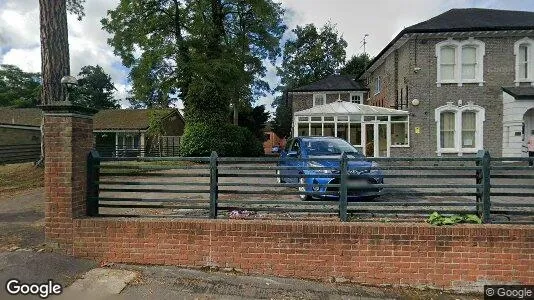 Apartments for rent in Reading - Berkshire - Photo from Google Street View