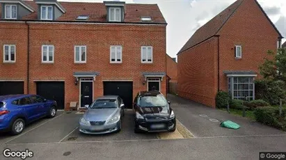 Apartments for rent in Wokingham - Berkshire - Photo from Google Street View