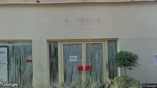Apartments for rent in Avignon - Photo from Google Street View