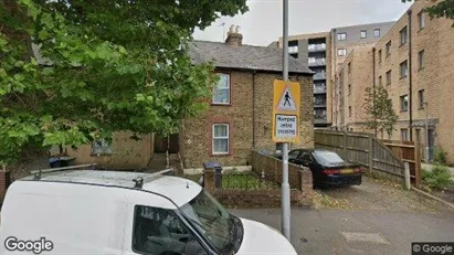 Apartments for rent in New Malden - Surrey - Photo from Google Street View