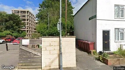 Apartments for rent in Reading - Berkshire - Photo from Google Street View