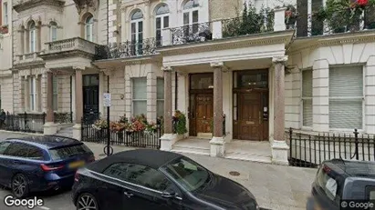 Apartments for rent in London W8 - Photo from Google Street View