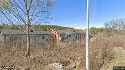 Apartments for rent in Orust - Photo from Google Street View