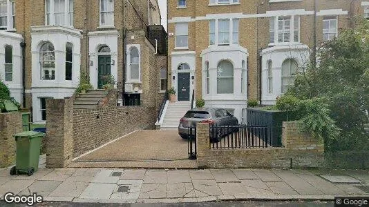 Apartments for rent in Richmond - Surrey - Photo from Google Street View