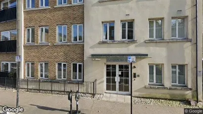 Apartments for rent in London N16 - Photo from Google Street View
