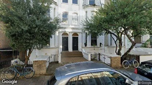 Apartments for rent in London W11 - Photo from Google Street View