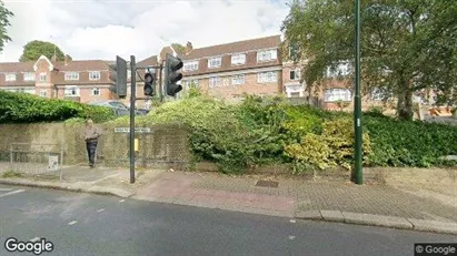 Apartments for rent in Richmond - Surrey - Photo from Google Street View