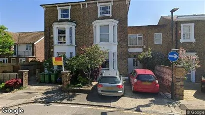 Apartments for rent in Richmond - Surrey - Photo from Google Street View