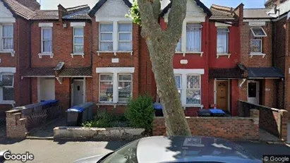 Apartments for rent in London NW2 - Photo from Google Street View