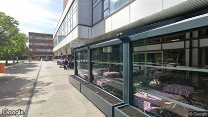 Apartments for rent in Berlin Lichtenberg - Photo from Google Street View