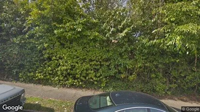 Apartments for rent in Coulsdon - Surrey - Photo from Google Street View