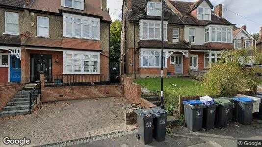Apartments for rent in South Croydon - Surrey - Photo from Google Street View
