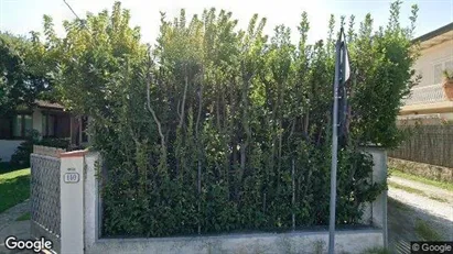 Apartments for rent in Forte dei Marmi - Photo from Google Street View