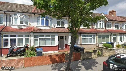 Apartments for rent in Thornton Heath - Surrey - Photo from Google Street View