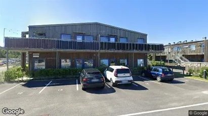 Apartments for rent in Tjörn - Photo from Google Street View