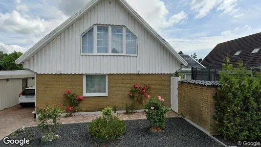 Apartments for rent in Husie - Photo from Google Street View