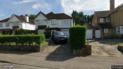 Apartments for rent in Sutton - Surrey - Photo from Google Street View