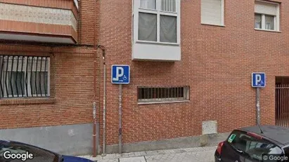Apartments for rent in Madrid Tetuán - Photo from Google Street View