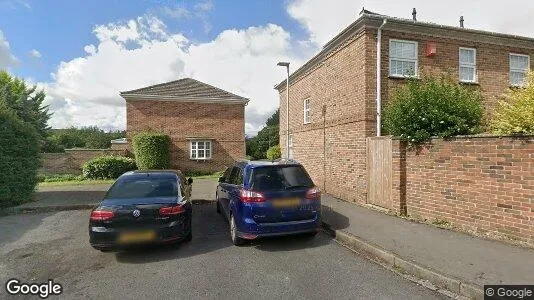 Apartments for rent in Reading - Berkshire - Photo from Google Street View