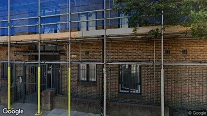 Apartments for rent in London E1 - Photo from Google Street View