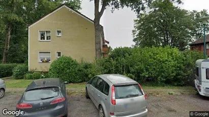 Apartments for rent in Duisburg - Photo from Google Street View Apartments for rent in Duisburg - Photo from Google Street View