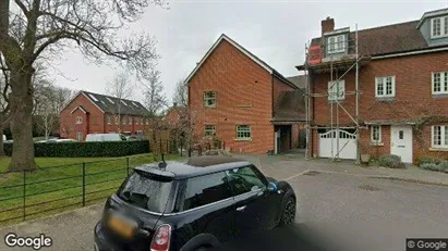 Apartments for rent in Aylesbury - Buckinghamshire - Photo from Google Street View