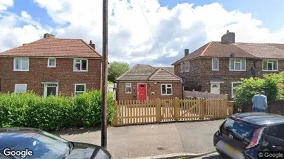 Apartments for rent in Morden - Surrey - Photo from Google Street View