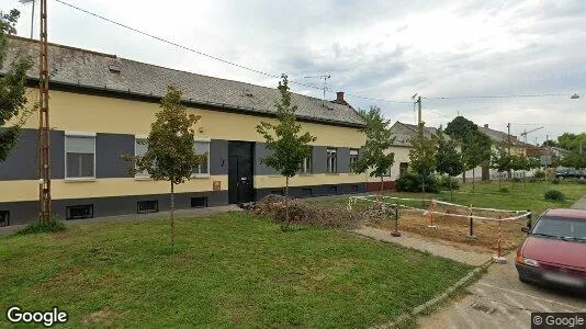 Apartments for rent in Debreceni - Photo from Google Street View