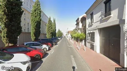 Apartments for rent in Antony - Photo from Google Street View