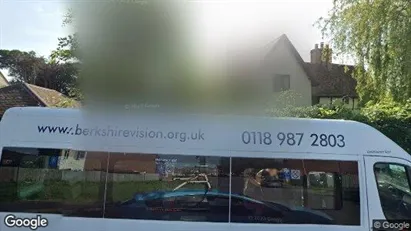 Apartments for rent in Wokingham - Berkshire - Photo from Google Street View