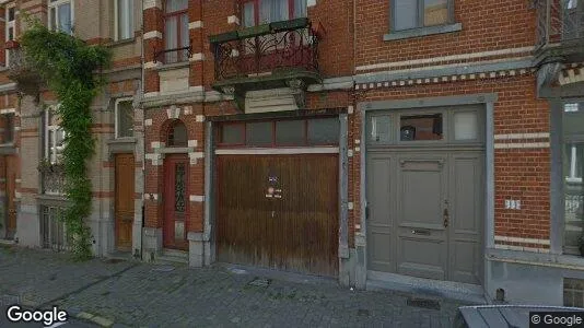 Apartments for rent in Brussels Elsene - Photo from Google Street View