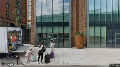 Apartments for rent in London W3 - Photo from Google Street View