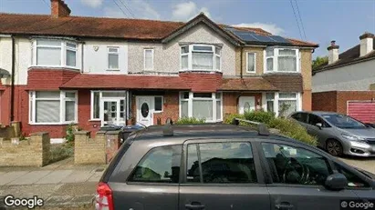 Apartments for rent in Surbiton - Surrey - Photo from Google Street View