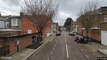 Apartments for rent in London N17 - Photo from Google Street View
