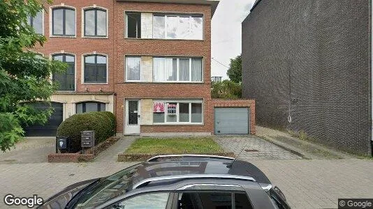 Apartments for rent in Antwerp Berchem - Photo from Google Street View