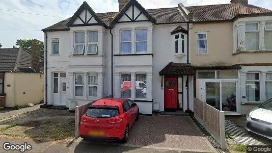 Apartments for rent in Southend-on-Sea - Essex - Photo from Google Street View