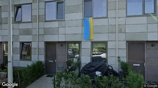 Apartments for rent in Amsterdam Oost-Watergraafsmeer - Photo from Google Street View