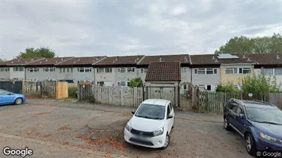 Apartments for rent in Milton Keynes - Buckinghamshire - Photo from Google Street View