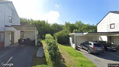 Apartments for rent in Västra hisingen - Photo from Google Street View
