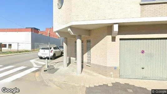 Apartments for rent in Moeskroen - Photo from Google Street View
