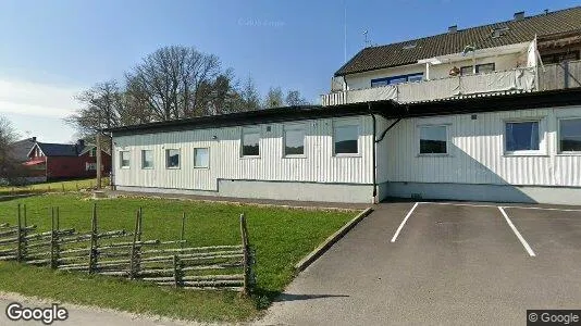 Apartments for rent in Mark - Photo from Google Street View