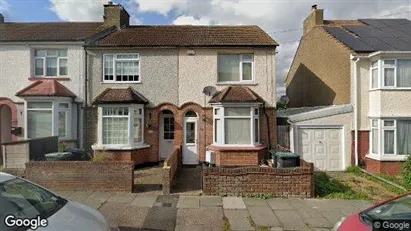 Apartments for rent in Gravesend - Kent - Photo from Google Street View