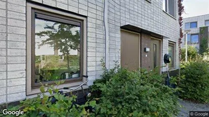 Apartments for rent in Amsterdam Oost-Watergraafsmeer - Photo from Google Street View