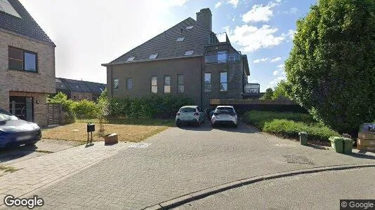 Apartments for rent in Niel - Photo from Google Street View