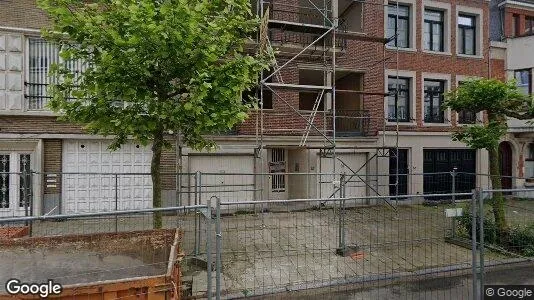 Apartments for rent in Brussels Schaarbeek - Photo from Google Street View