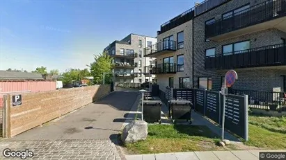 Apartments for rent in Vallensbæk Strand - Photo from Google Street View