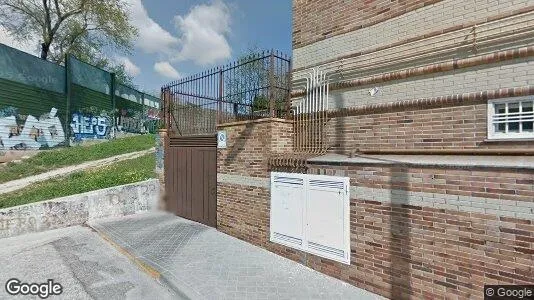 Apartments for rent in Madrid Hortaleza - Photo from Google Street View