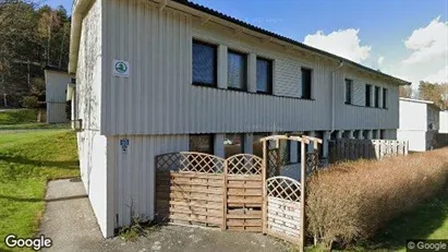 Apartments for rent in Orust - Photo from Google Street View