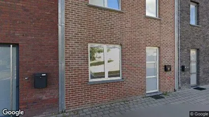 Apartments for rent in Niel - Photo from Google Street View