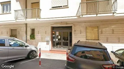 Apartments for rent in Genoa - Photo from Google Street View Apartments for rent in Genoa - Photo from Google Street View